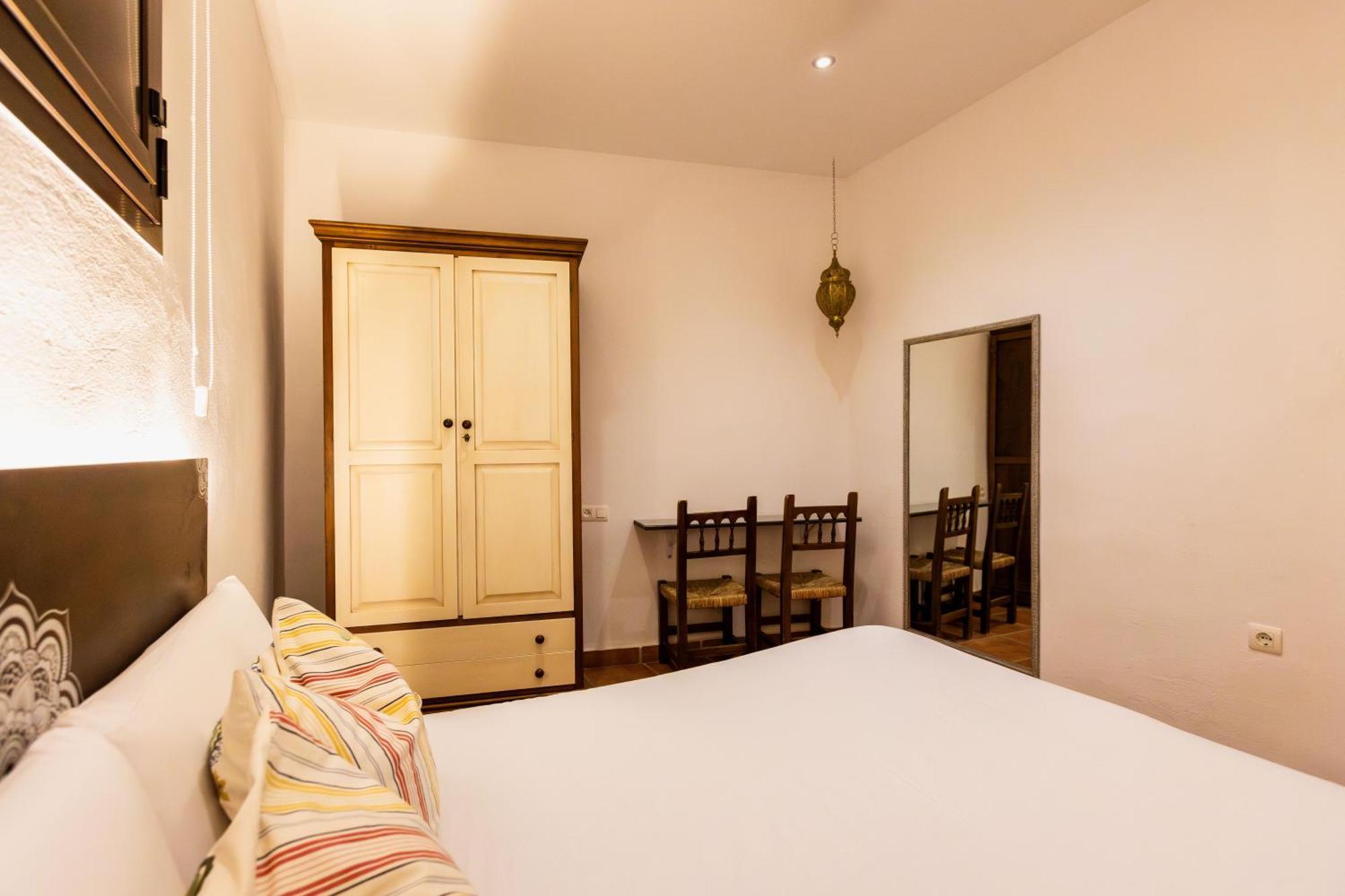 Apartamento Centrico Con Patio Exterior En El Mejor Barrio De Granada El Realejo 외부 사진